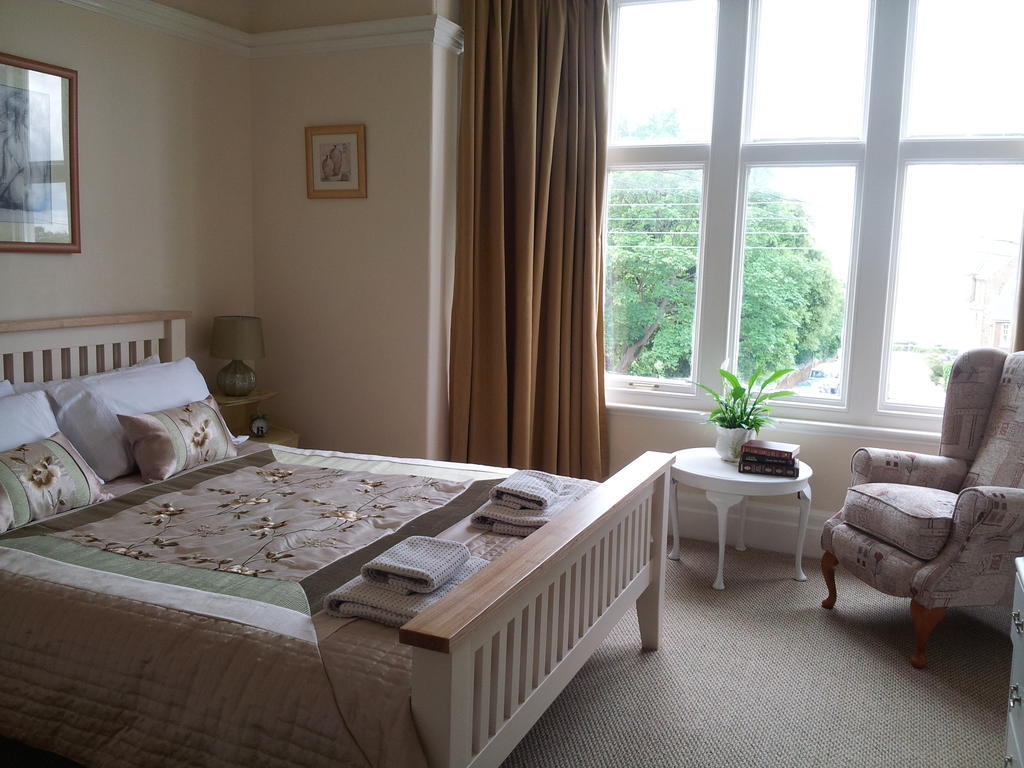 Sunset Guest House Hunstanton Dış mekan fotoğraf A bedroom at the hotel