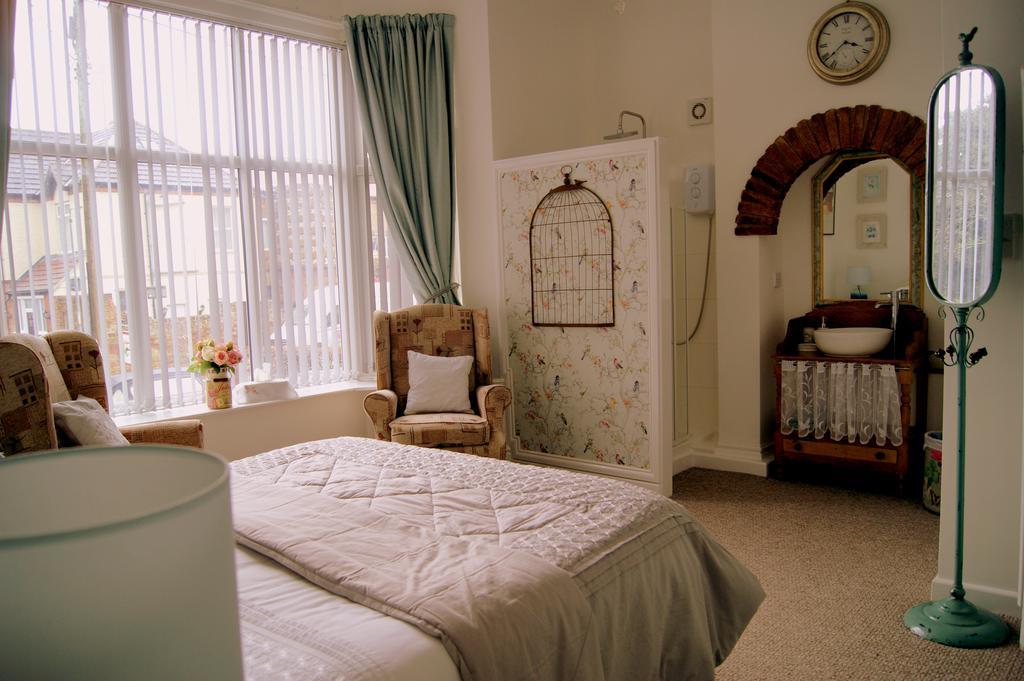 Sunset Guest House Hunstanton Dış mekan fotoğraf A typical bedroom