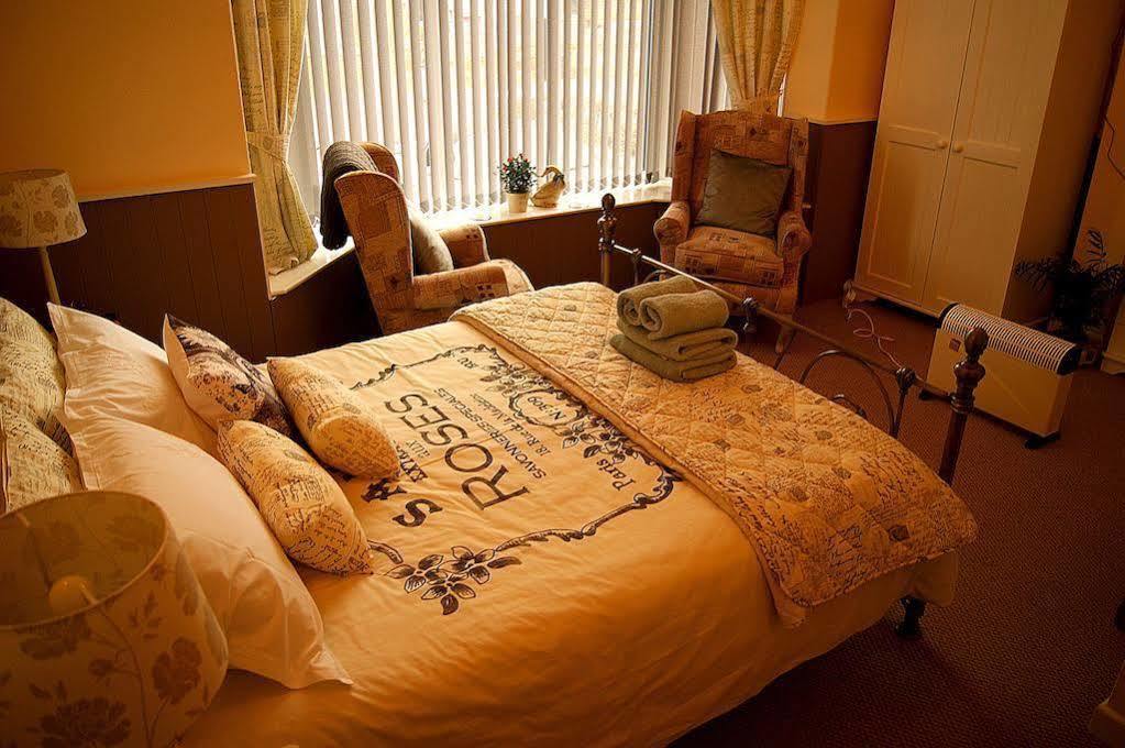 Sunset Guest House Hunstanton Dış mekan fotoğraf A bedroom at the care home