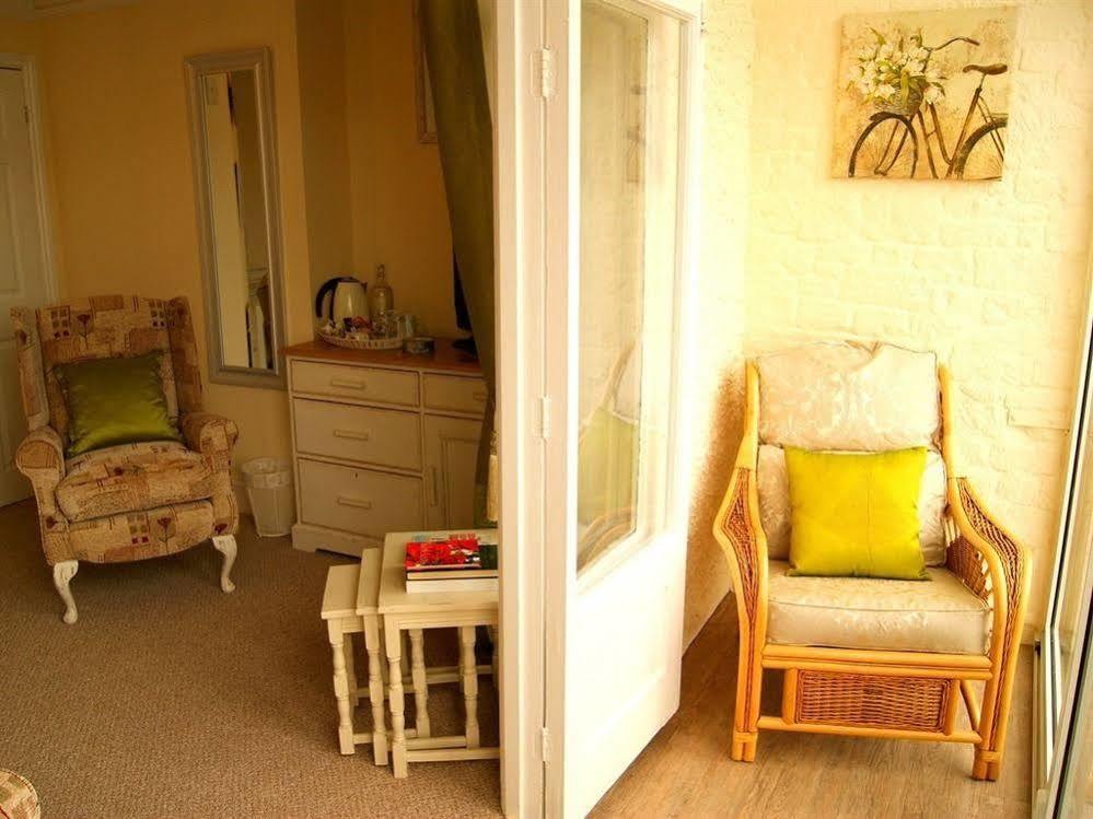 Sunset Guest House Hunstanton Dış mekan fotoğraf A typical room at the hostel